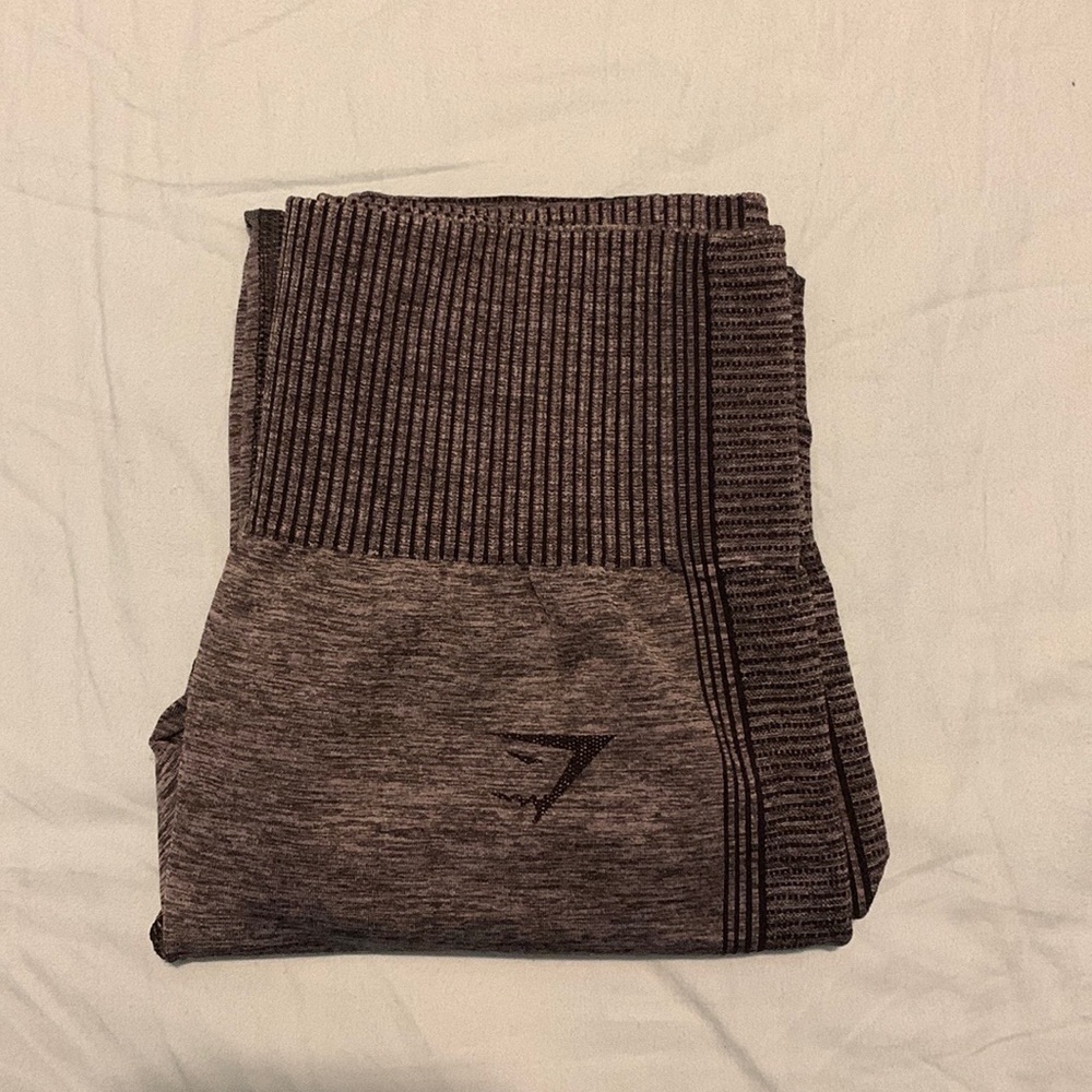 Gymshark Hyper Amplify Leggings Size Small- Gray and Black